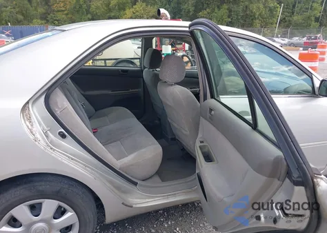 2002 Toyota Camry Le из США, поврежденный, VIN 4T1BE30K42U619916